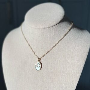 Chain Gold Initial Letter Necklace Pearl Oval Charm C